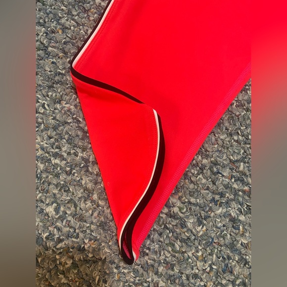 Fabletics pink leggings, cropped 🌺 - Picture 4 of 6